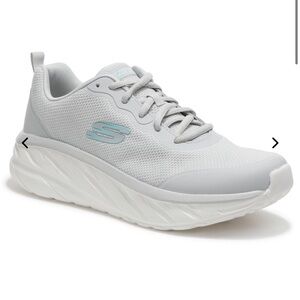 NWOB Skechers Arch Support Sneakers